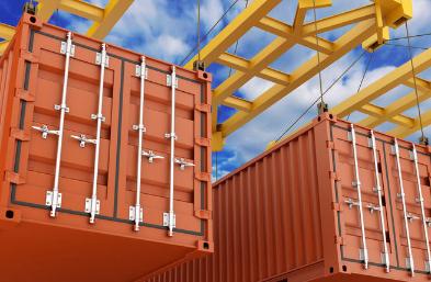 通過調(diào)整供應鏈結(jié)構(gòu)與選擇物流供應商降低國際物流成本