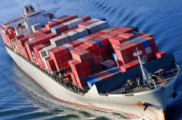 美國國際物流對全球經(jīng)濟(jì)起著舉足輕重的作用