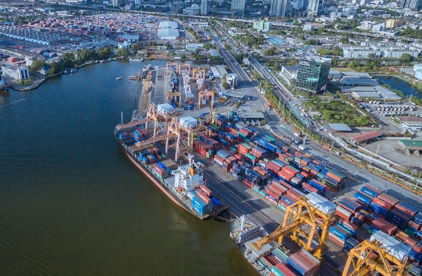 隨著國際貿易的日益頻繁，美國貨代貨物的跨國運輸需求不斷增長