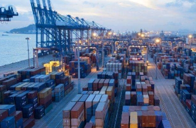 上海國際物流公司正以其決心和勇氣，探索著物流行業的新未來