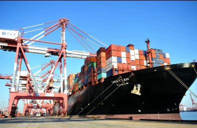 國際海運在歷史的長河中不斷前行，見證著人類文明的進步與變遷